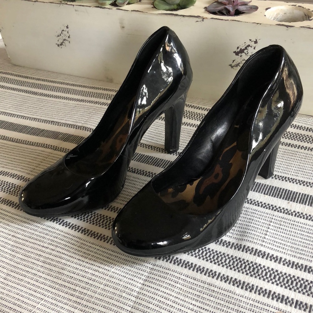 Jessica Simpson Pumps